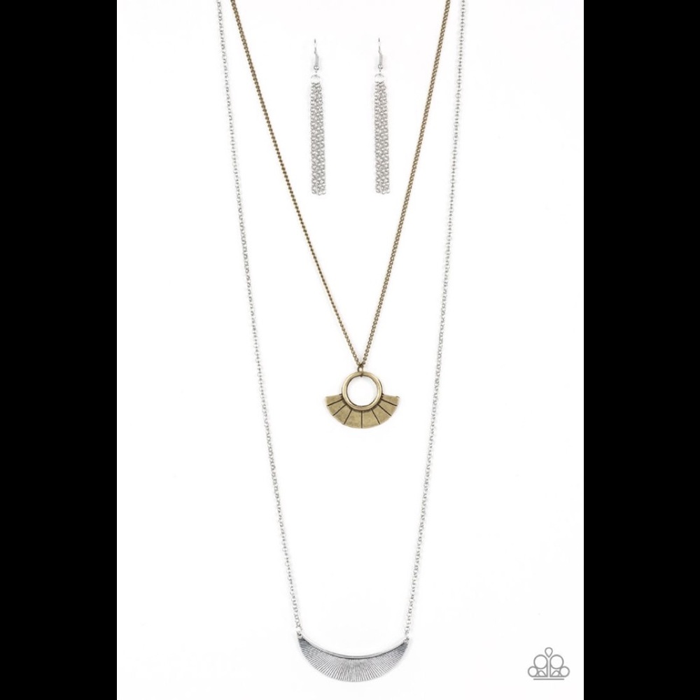 ✨3 for $10✨ Brass/Silver necklace